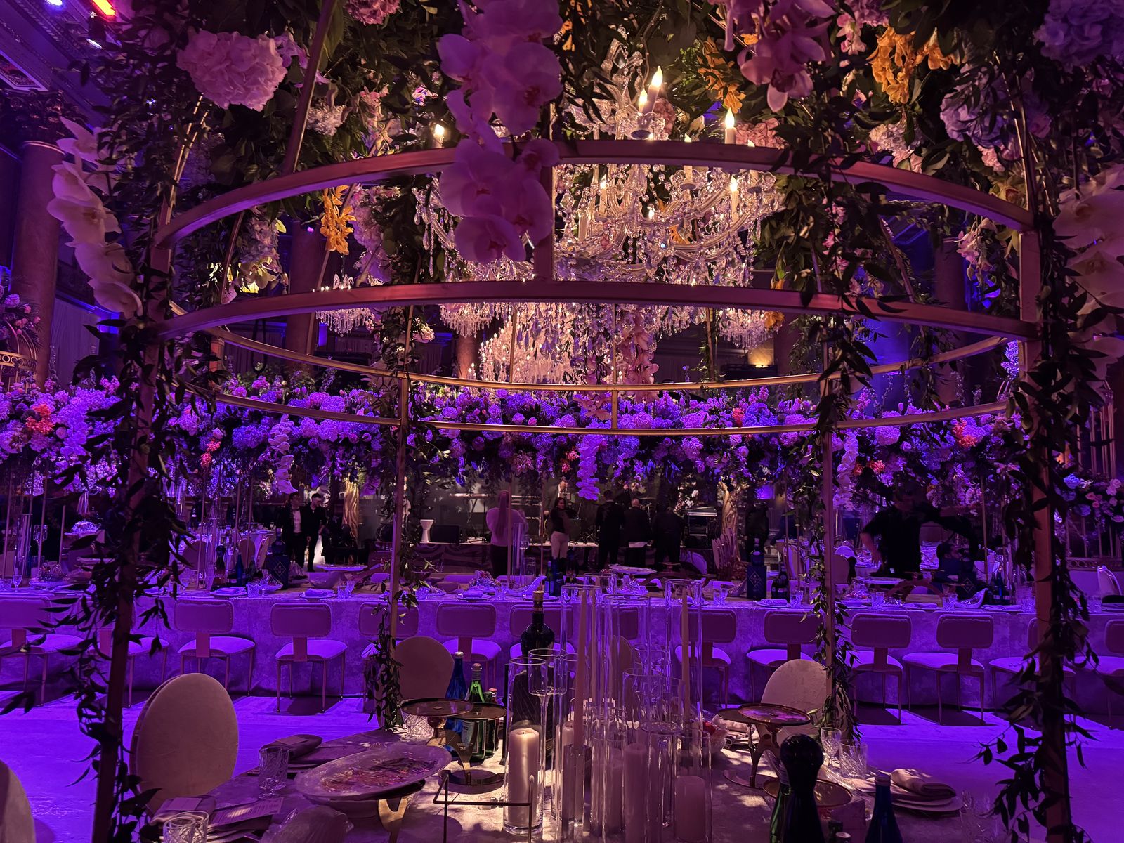 Immersive gala production